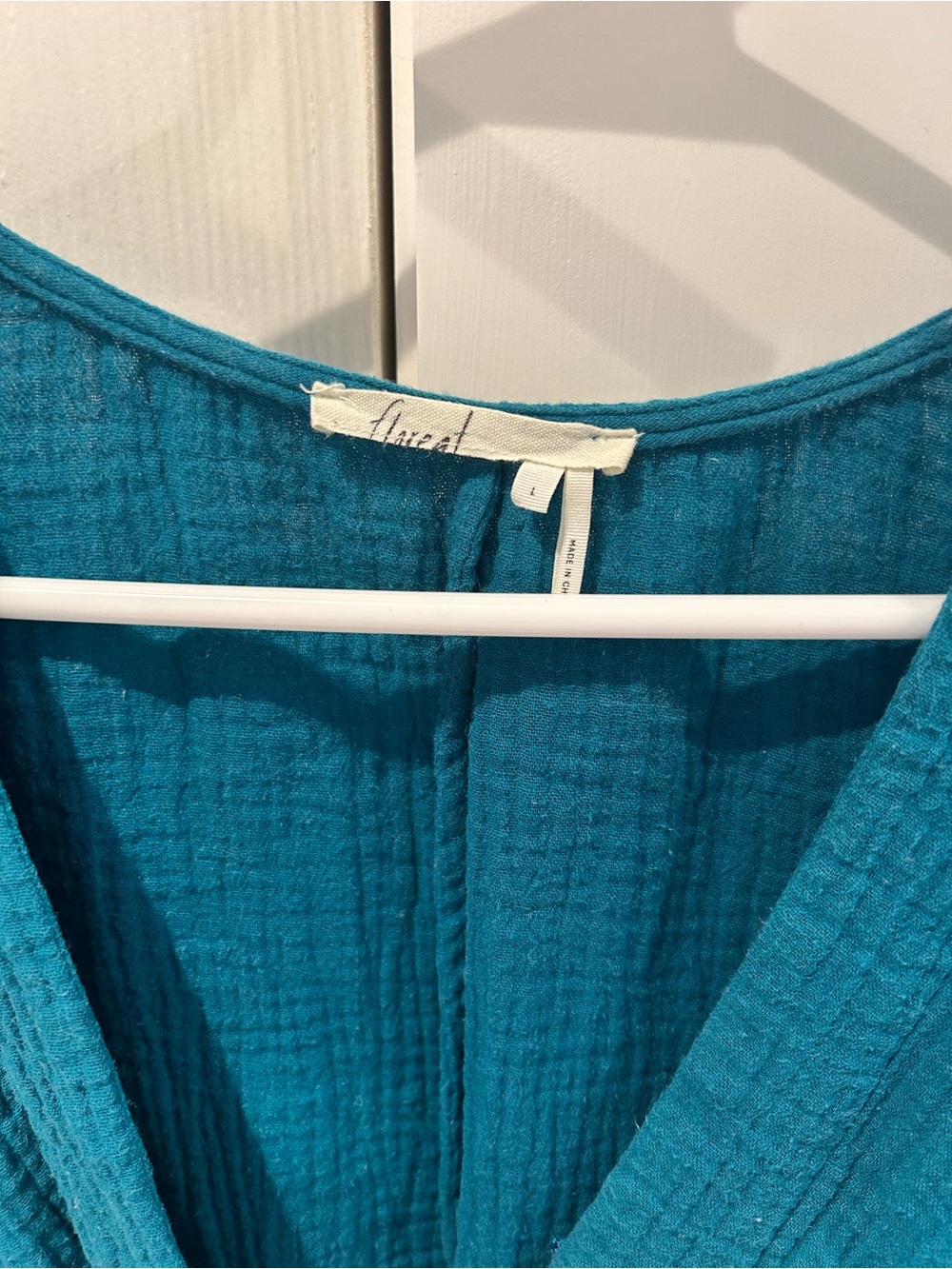 Lightweight Teal Crinkle V-Neck Tunic Top